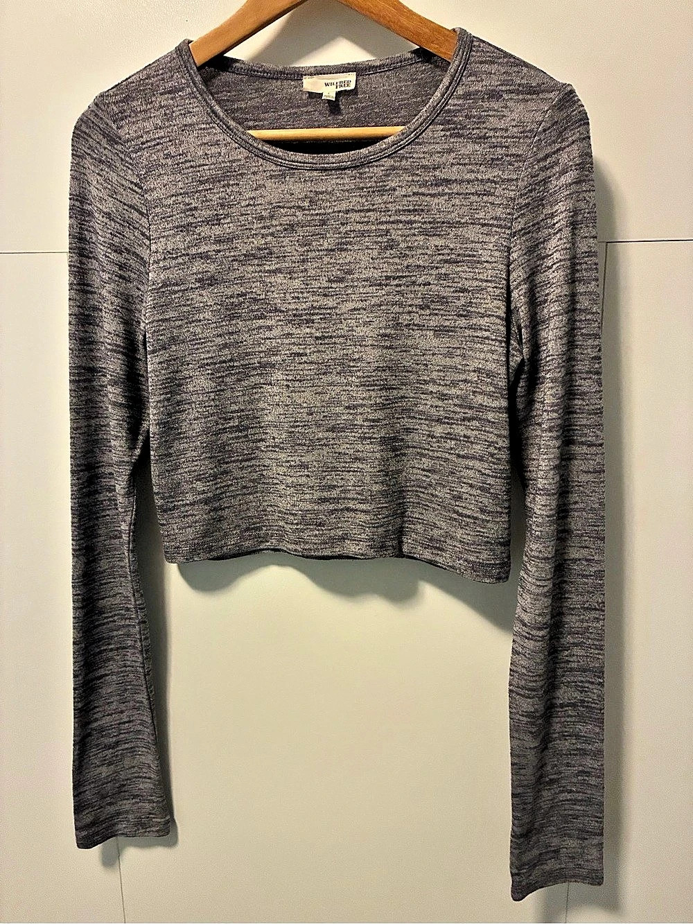 Wilfred Free Go-To Cropped Longsleeve Heathered Blue  Long Sleeve Top Size Large